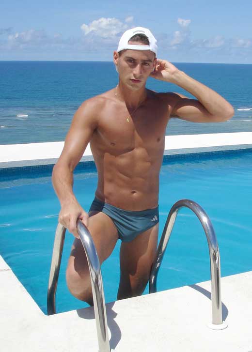 Any girls on the speedo blog?